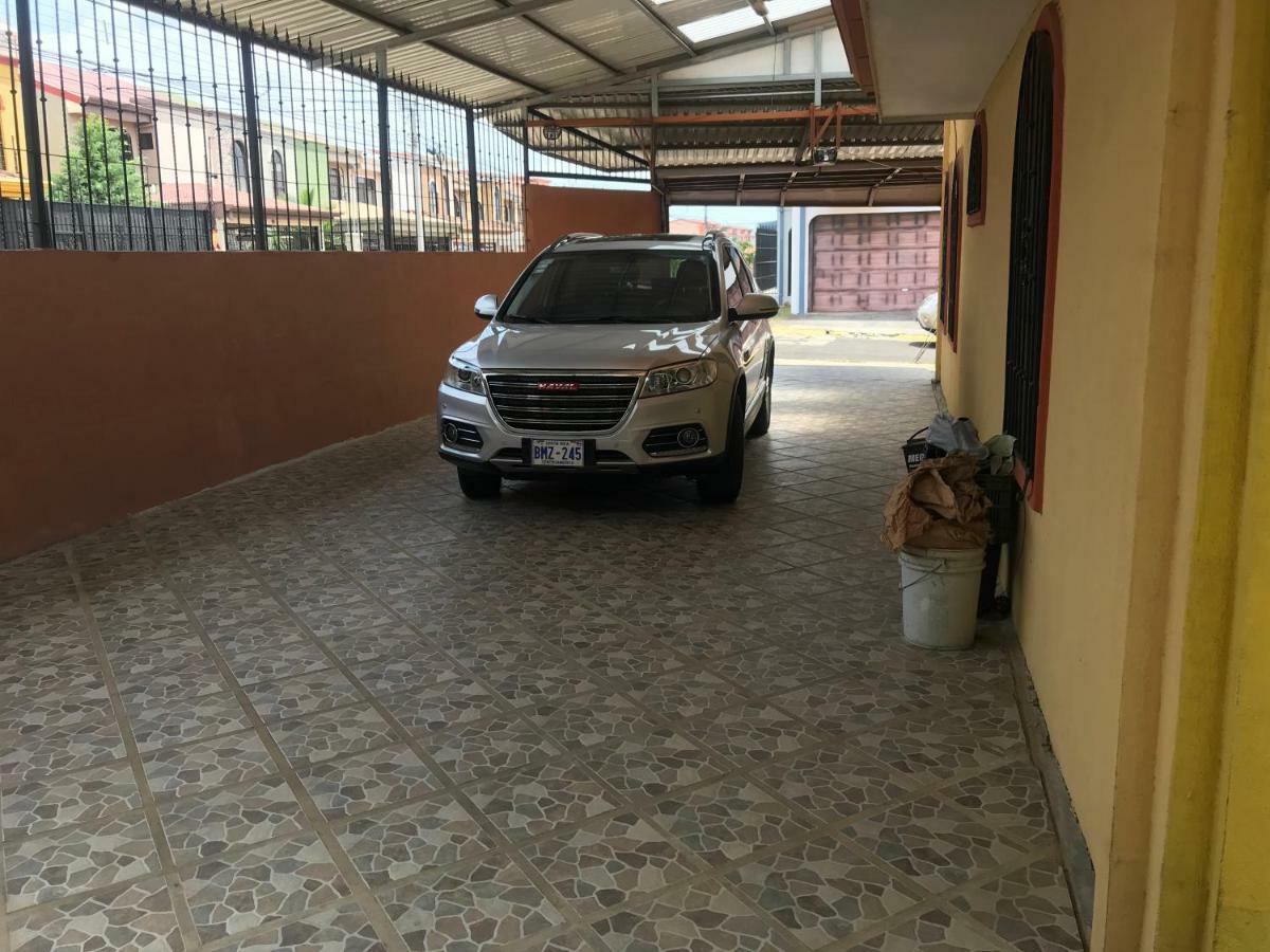 Casa del Suizo Desamparados (Alajuela) Exterior foto
